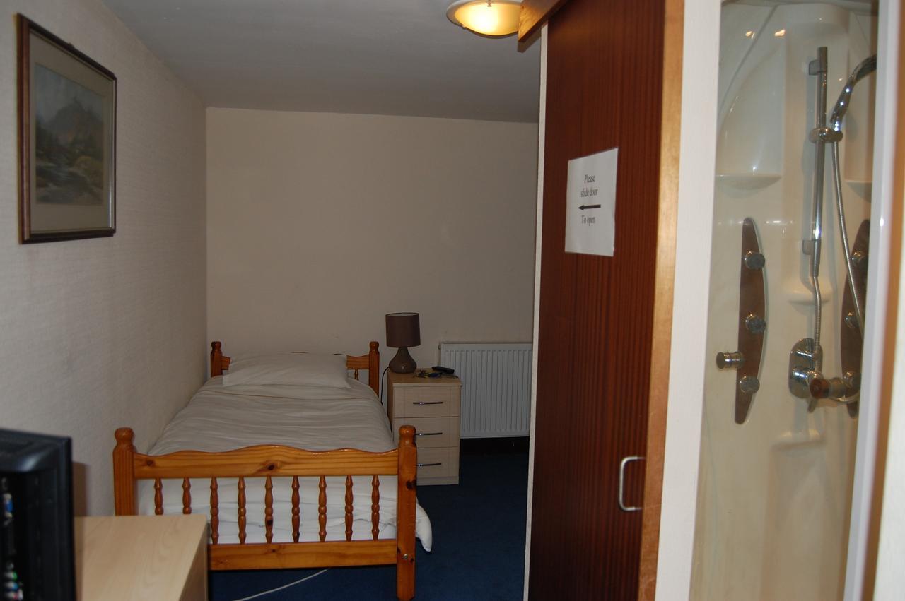 Strichen White Horse Hotel מראה חיצוני תמונה