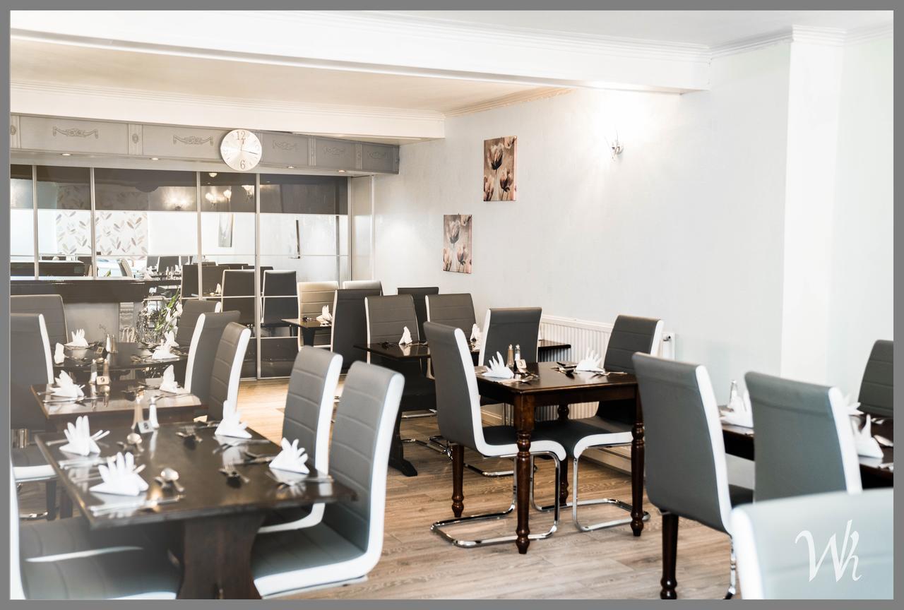 Strichen White Horse Hotel מראה חיצוני תמונה